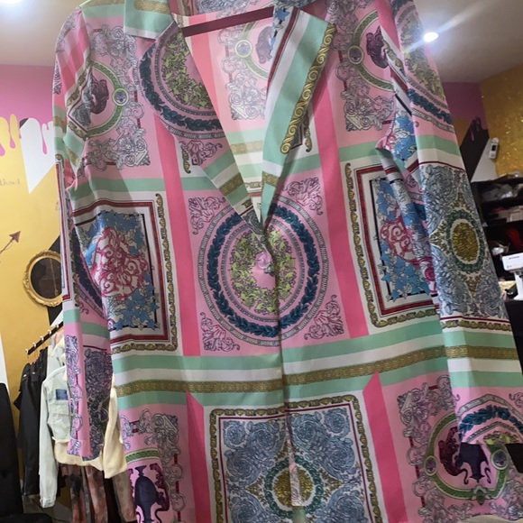 Light weight blazer multi colored print - Picture 2 of 2